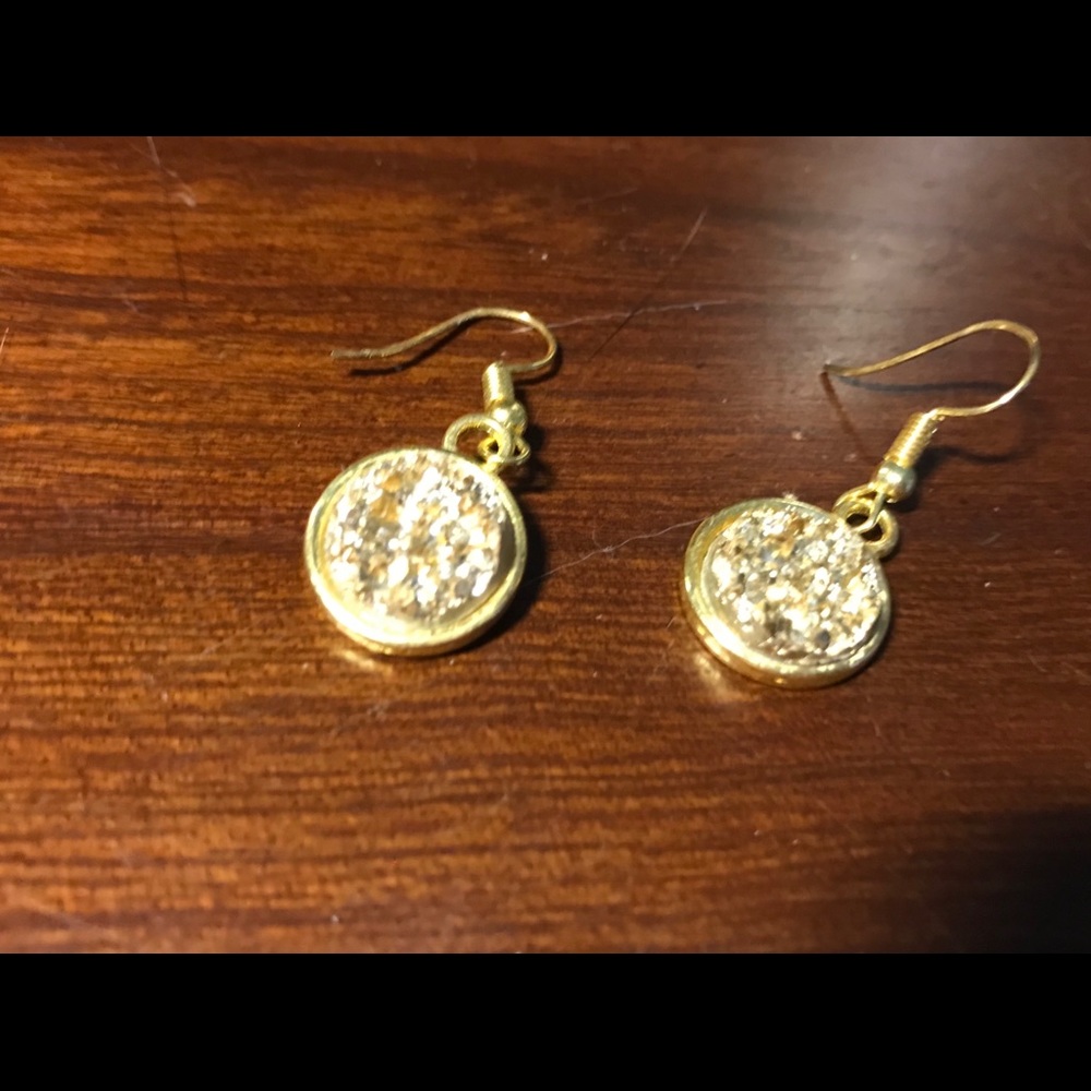 💛Gold Resin Druzy Stone Earrings 💛